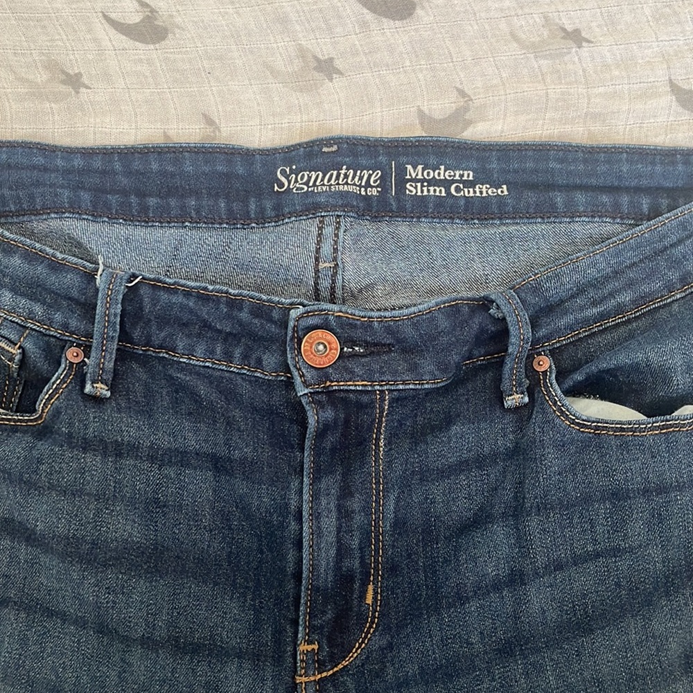 Jeans - Picture 2 of 3